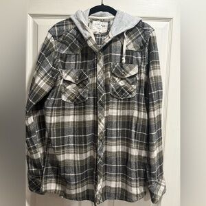 Men's Plaid Flannel Shirt with Hood. BKE size Medium